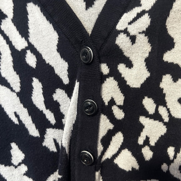 Christopher & Banks Animal Print Cardigan - M - Picture 5 of 6